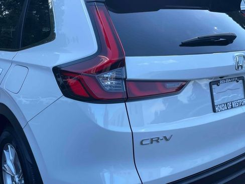 Used 2024 Honda CR-V EX-L image 9