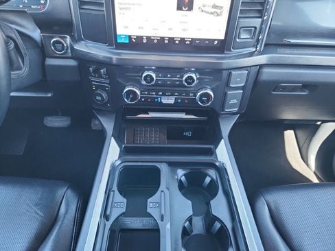 Certified 2024 Ford F250 Lariat image 11