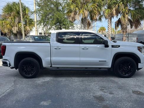 Used 2021 GMC Sierra 1500 Elevation w/ LPO, Elevation Black Package image 8