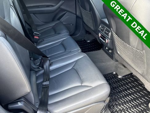 Used 2018 Audi Q7 3.0T Prestige w/ Prestige Package image 39