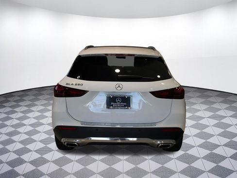 Certified 2026 Mercedes-Benz GLA 250 image 9