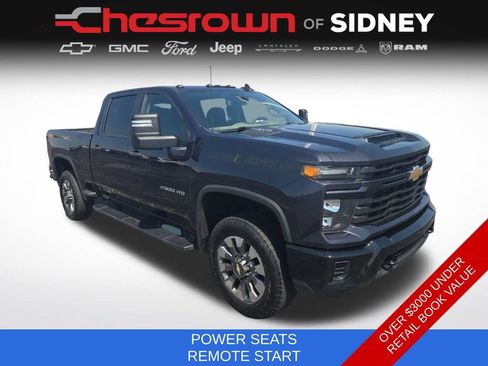 Used 2024 Chevrolet Silverado 2500 Custom w/ Custom Value Package AWD/4WD image 3