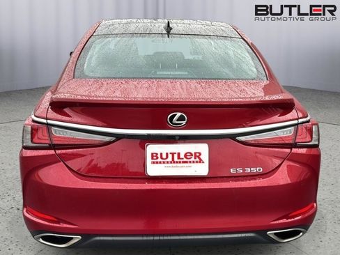 Certified 2022 Lexus ES 350 Ultra Luxury w/ Accessory Package 2 image 4