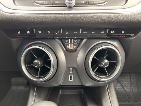 Used 2024 Chevrolet Blazer LT w/ Sound & Technology Package image 22