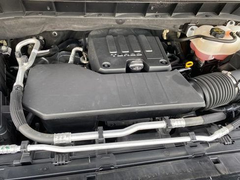 Certified 2024 Chevrolet Silverado 1500 LT AWD/4WD image 21