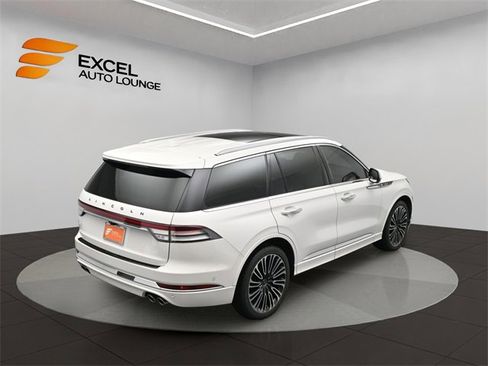 Used 2020 Lincoln Aviator Black Label w/ Dynamic Handling Package image 56