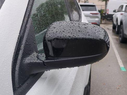 New 2026 Jeep Compass Latitude image 12