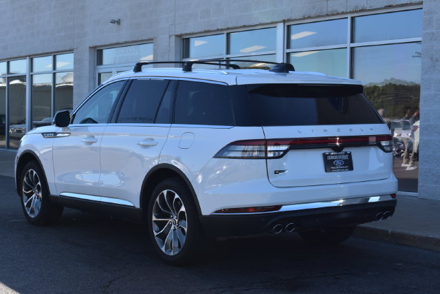 Used 2025 Lincoln Aviator Reserve w/ Illumination Package AWD/4WD image 12