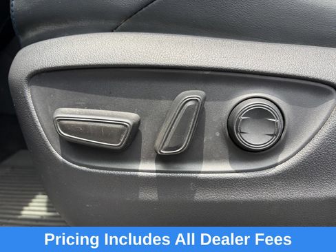 Used 2022 Toyota RAV4 XSE AWD/4WD image 27