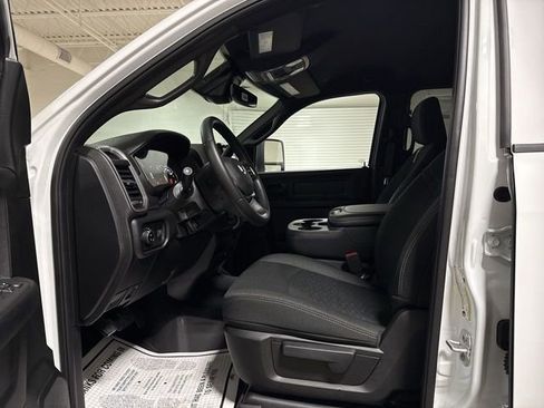 New 2026 RAM 2500 Tradesman AWD/4WD image 19