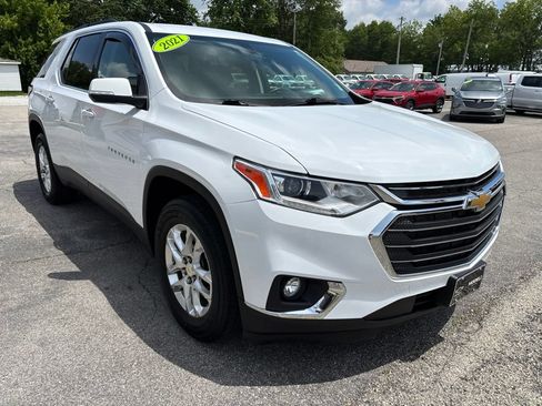 Used 2021 Chevrolet Traverse LT AWD/4WD image 3