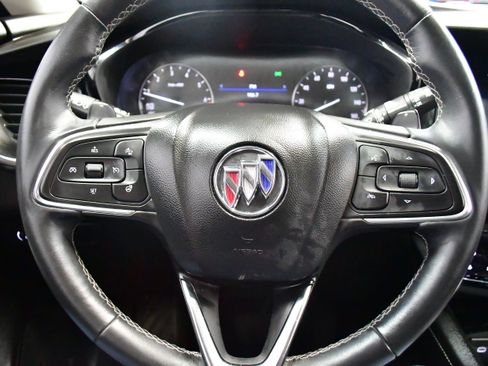 Used 2022 Buick Envision Preferred FWD image 19