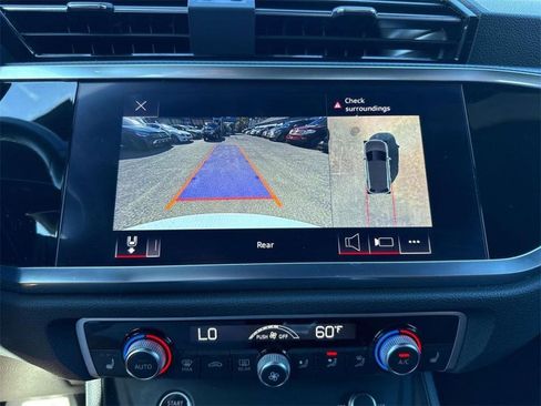 Used 2022 Audi Q3 2.0T Premium Plus image 29