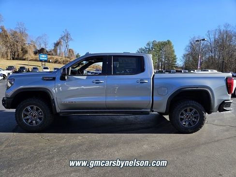 New 2026 GMC Sierra 1500 AT4X image 4