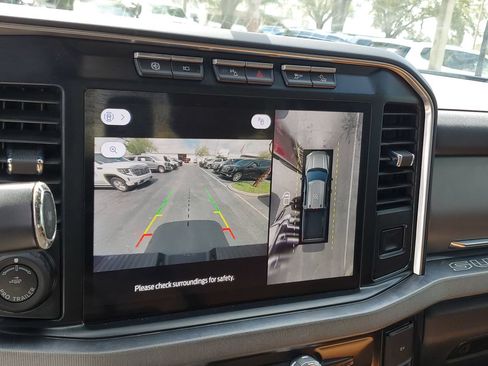 Used 2024 Ford F250 Platinum w/ Tremor Off-Road Package AWD/4WD image 22