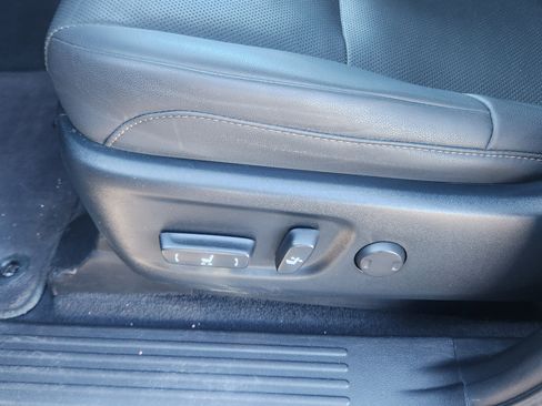 Used 2022 Lexus GX 460 Premium w/ Premium Package image 14