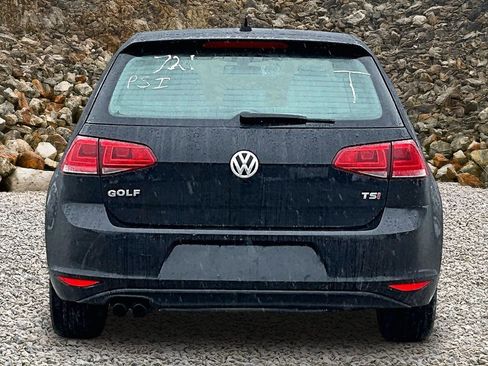 Used 2017 Volkswagen Golf SE image 4