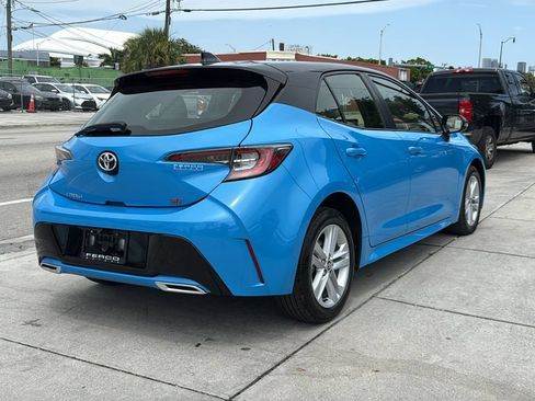 Used 2022 Toyota Corolla SE w/ SE Preferred Package FWD image 14