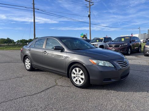 Used 2009 Toyota Camry Hybrid FWD image 1