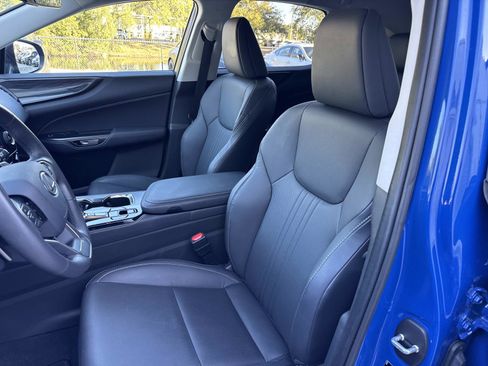 Certified 2025 Lexus NX 250 FWD w/ Premium Package image 22