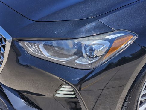 Used 2020 Genesis G70 2.0T RWD image 26