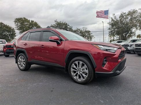 Used 2025 Toyota RAV4 XLE Premium image 2