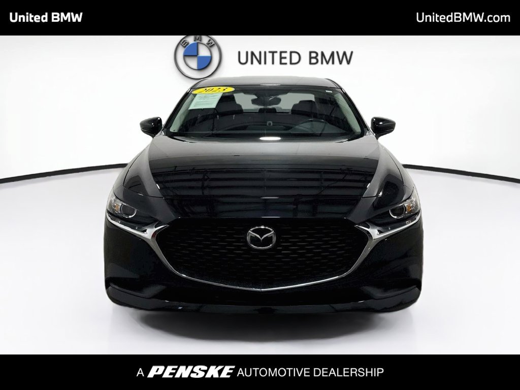 Used 2023 MAZDA MAZDA3 s FWD image 2