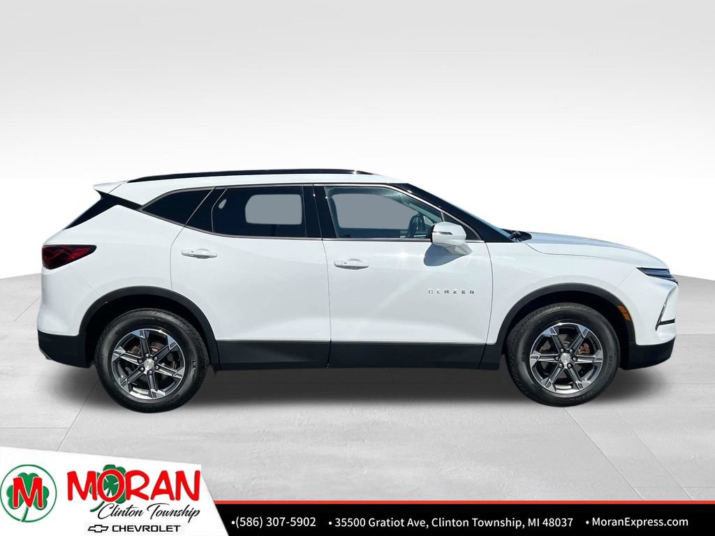 Certified 2024 Chevrolet Blazer LT AWD/4WD image 7