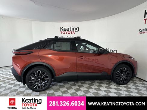 New 2026 Toyota C-HR AWD/4WD image 4
