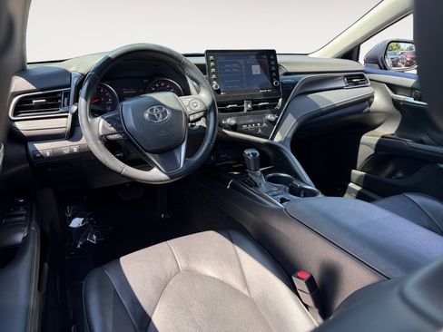 Used 2024 Toyota Camry XSE FWD image 15