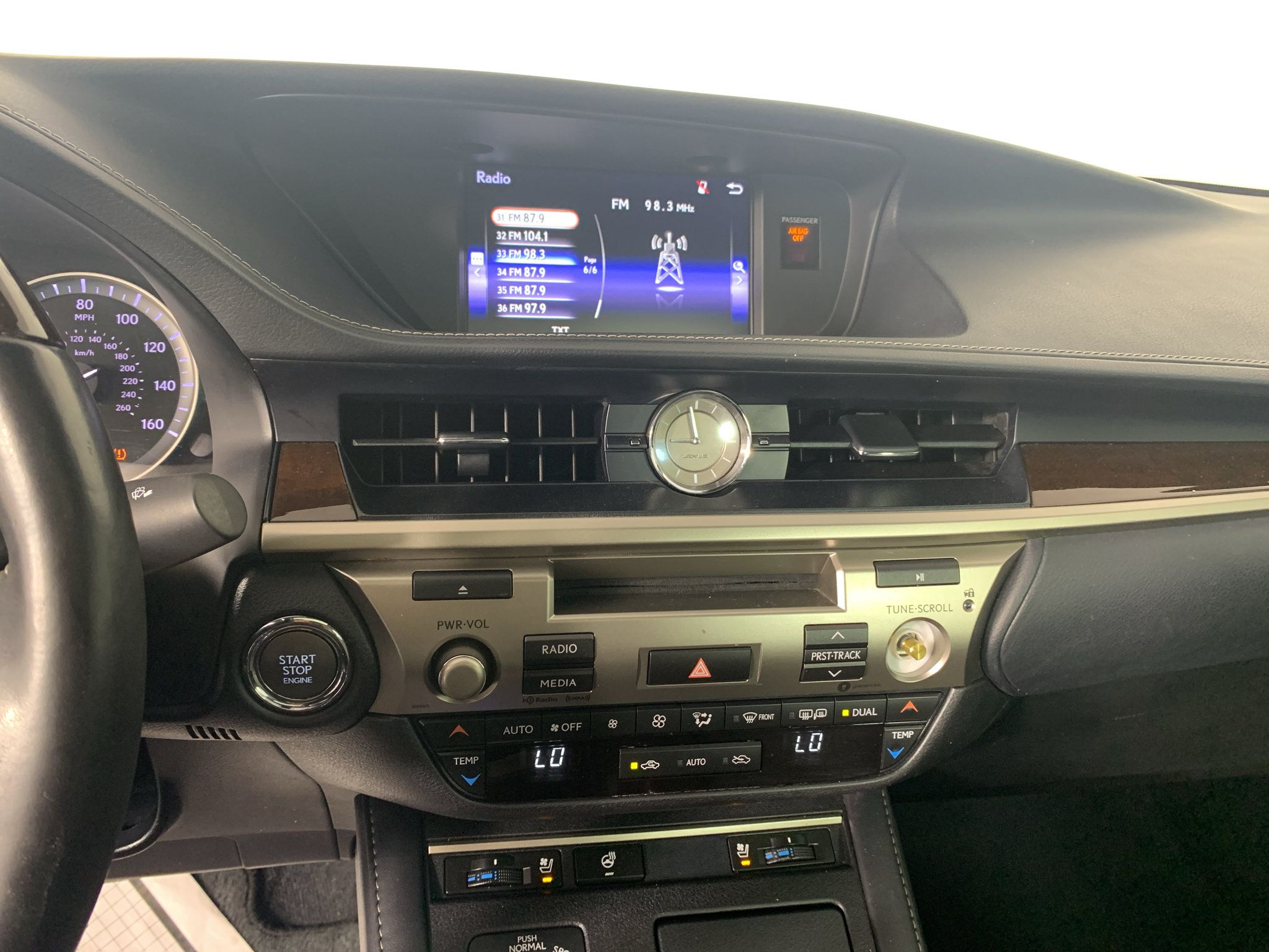 Used 2018 Lexus ES 350 w/ Premier Package FWD image 25