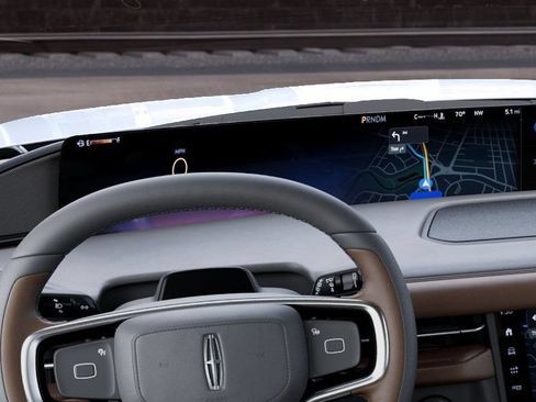 New 2027 Lincoln Navigator Reserve AWD/4WD image 13
