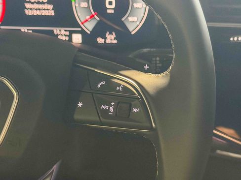 New 2026 Audi Q8 Premium Plus image 20