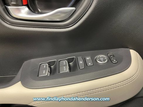 New 2027 Honda HR-V EX-L image 13