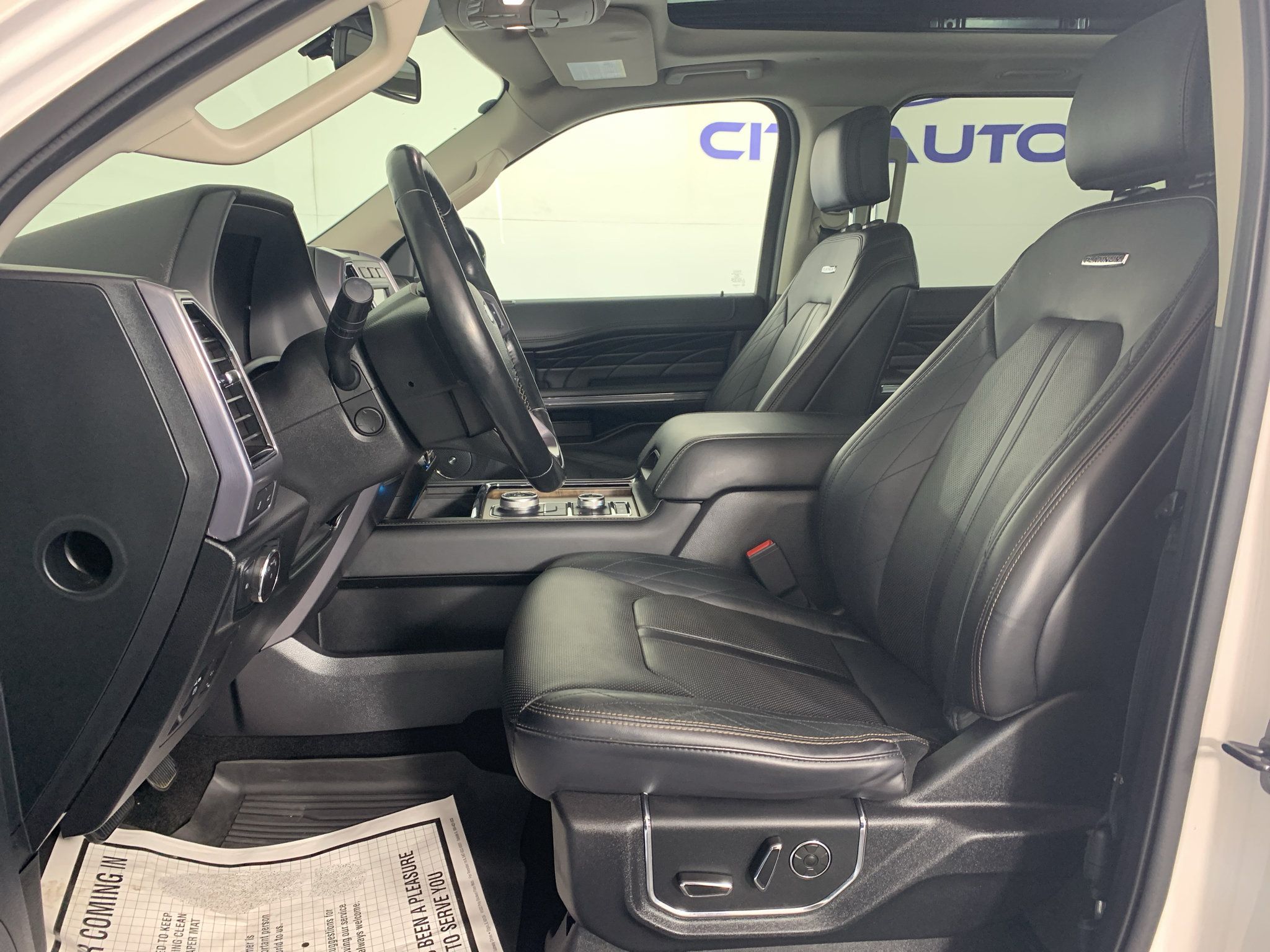 Used 2019 Ford Expedition Platinum AWD/4WD image 14
