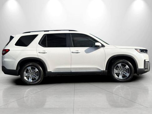 New 2026 Honda Pilot EX-L image 8