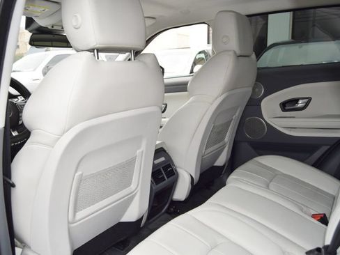 Used 2019 Land Rover Range Rover Evoque SE AWD/4WD image 36