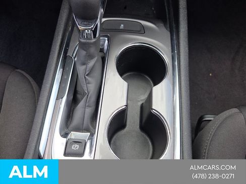 Used 2023 Chevrolet Malibu LT FWD image 20