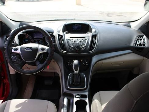 Used 2013 Ford Escape SE image 16