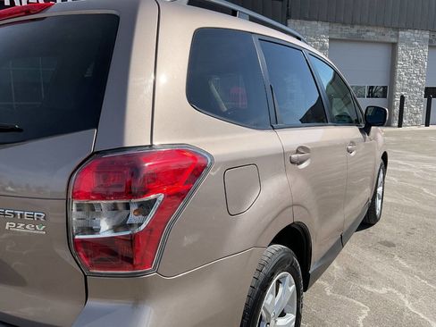 Used 2015 Subaru Forester 2.5i Premium image 7