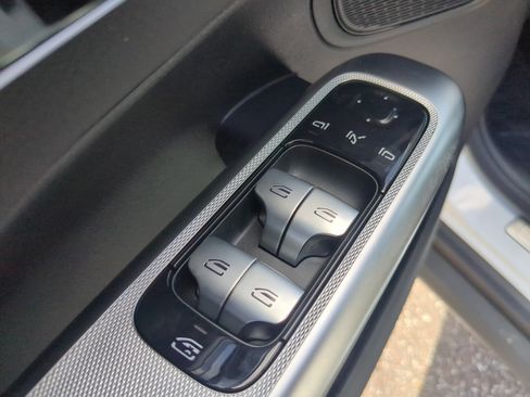 Certified 2026 Mercedes-Benz GLC 300 image 19