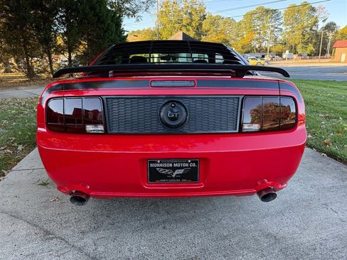 Used 2006 Ford Mustang GT image 34