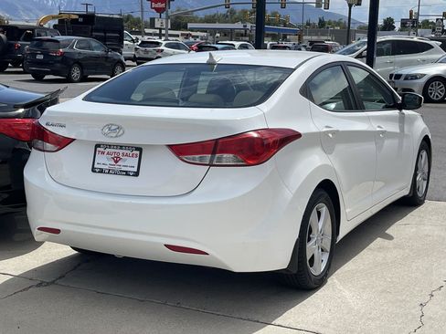 Used 2013 Hyundai Elantra GLS w/ Preferred Pkg FWD image 5