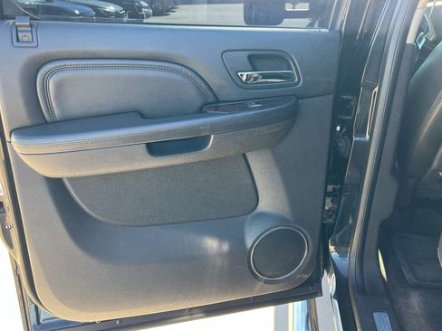 Used 2013 GMC Sierra 2500 Denali image 19