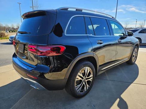 Used 2026 Mercedes-Benz GLB 250 image 8