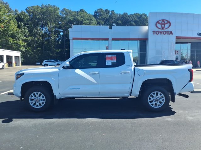 New 2026 Toyota Tacoma SR5 RWD image 3
