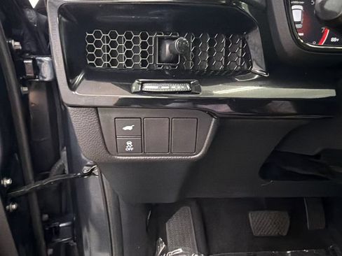 Used 2024 Honda CR-V EX-L image 34