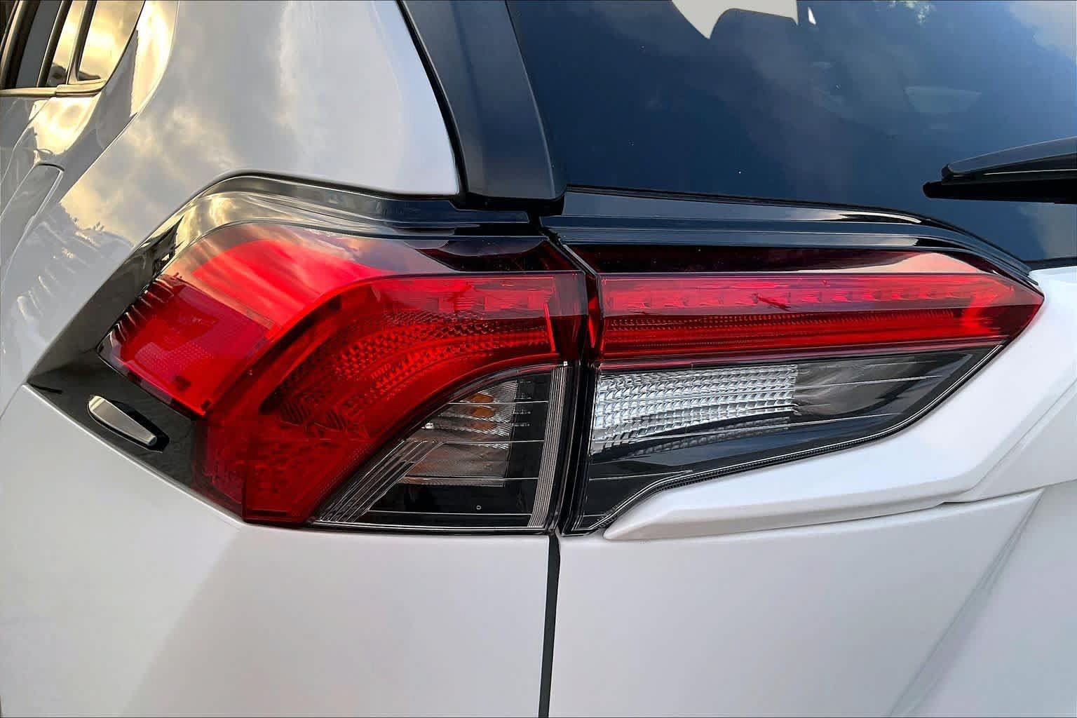 Used 2025 Toyota RAV4 XLE w/ Weather Package FWD image 27