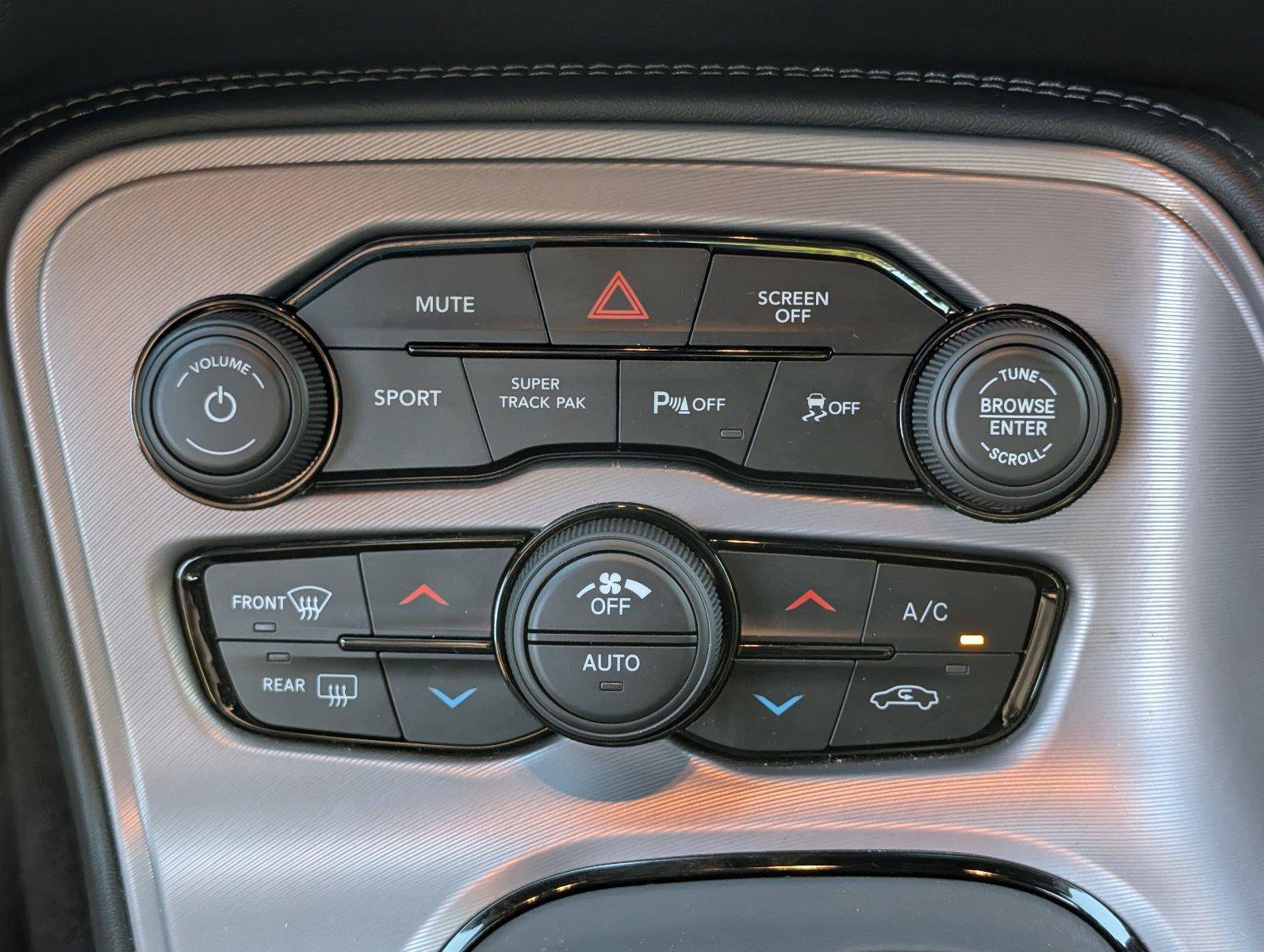 Used 2023 Dodge Challenger R/T RWD image 25