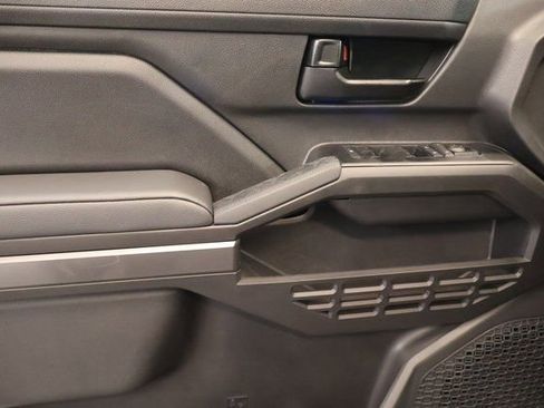 New 2025 Toyota Tacoma SR5 image 10